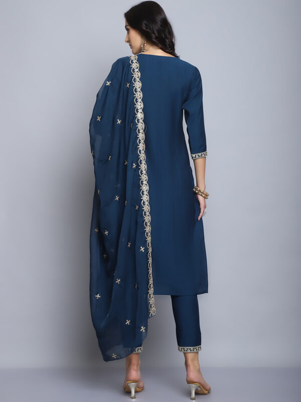 Women Navy Blue Embroidery silk Kurta And Pant Set With Dupatta - Image 2