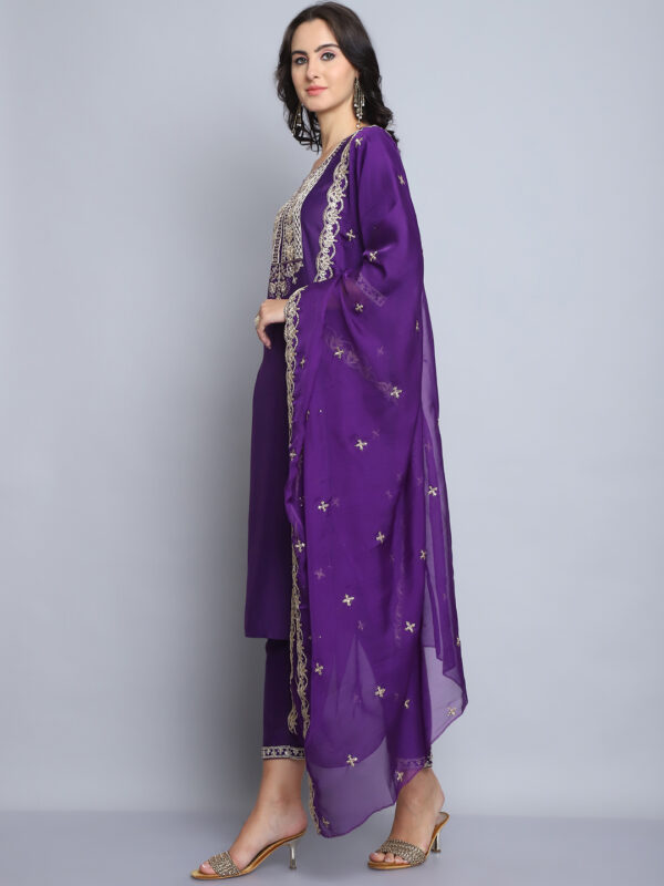 Women Kurta Pant Set