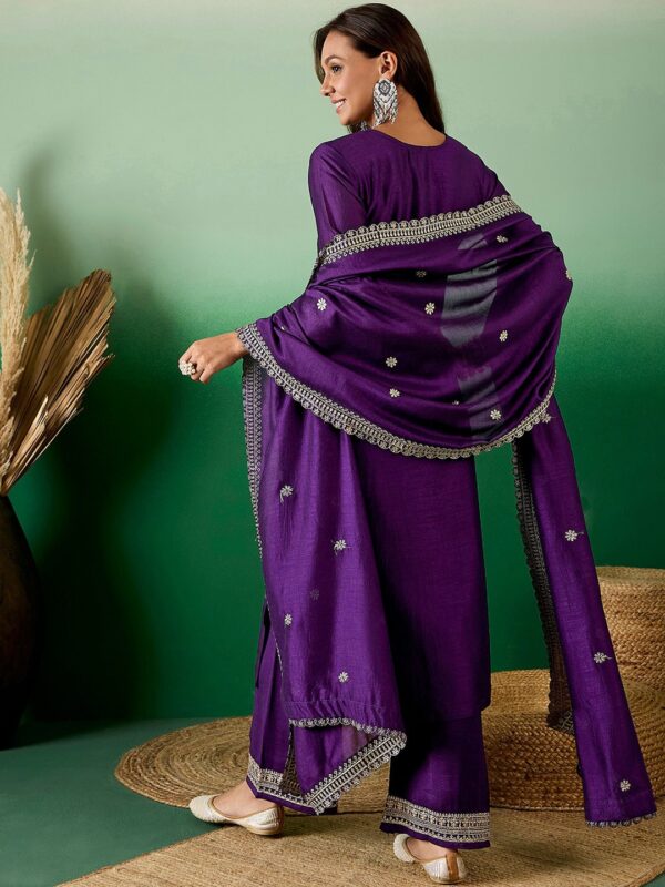 Women Purple Embroidery silk Kurta And Pant Set With Dupatta - Image 3