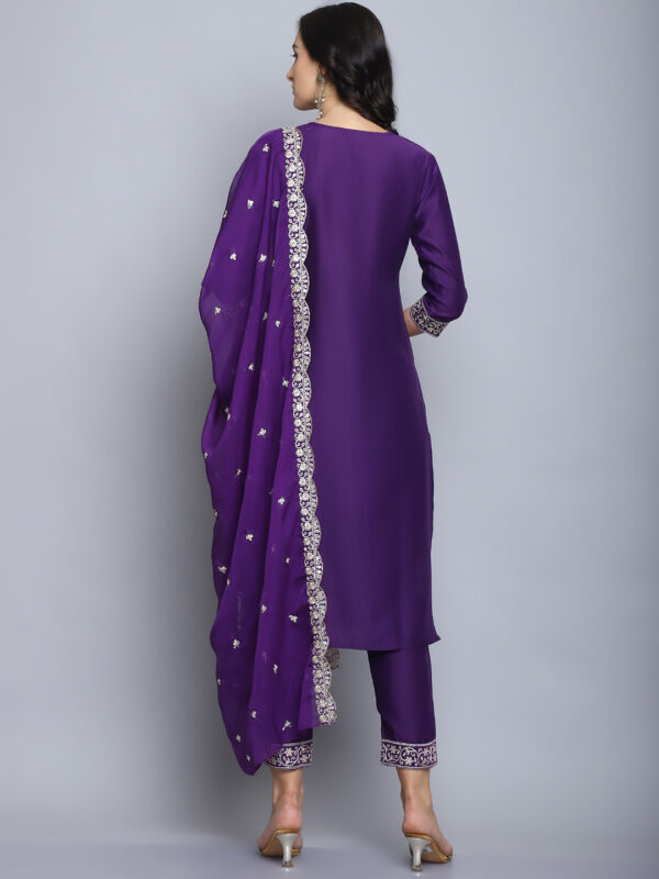 Women Embroidery Straight Purple Kurta And Pant set with Dupatta - Image 2