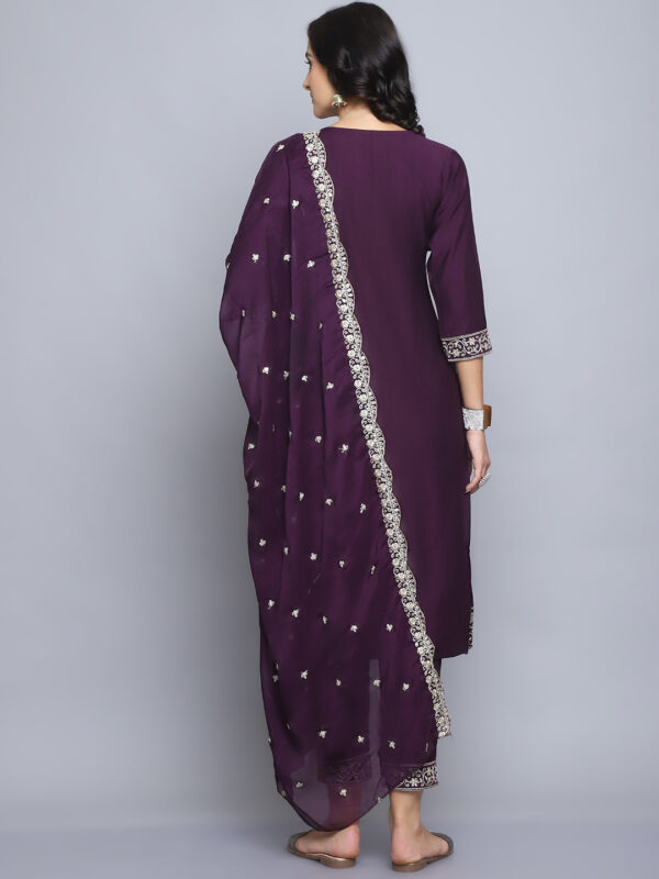 Women Embroidery Straight Wine Kurta And Pant set with Dupatta - Image 2